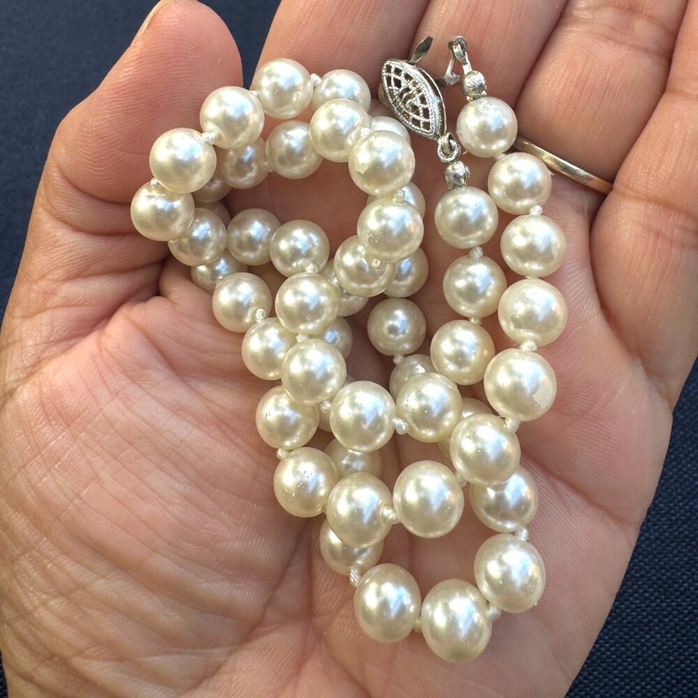 Vintage Bridal Jewelry Knotted Pearl Necklace Mother of the Bride Wedding Jewels - Picture 2 of 7